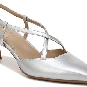 Naturalizer Women's Tahira Strappy Slingback Low Heel Pointed Toe Pump 8..5